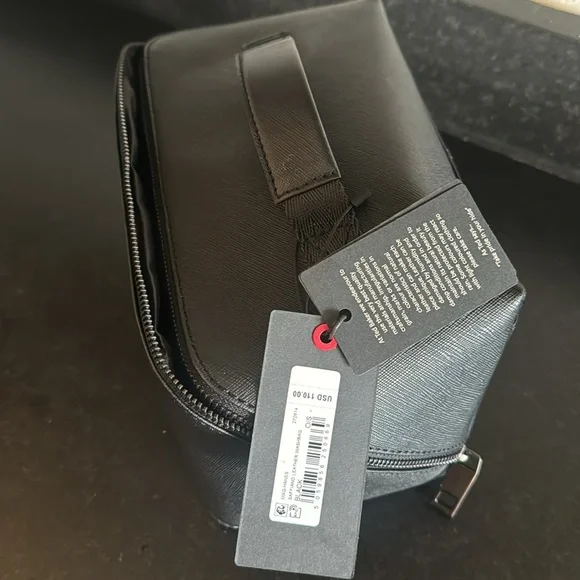 Wash bag brand new